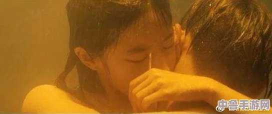 操逼秘最新网友热评：揭开神秘面纱，探索真实体验与评分