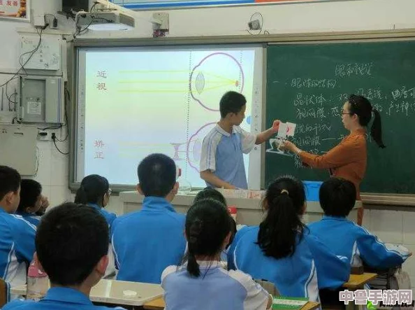 震惊！闵儿生物老师闵闵剧情讲解，揭秘校园恋爱的生物学奥秘