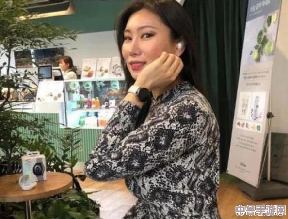 贵阳42岁老阿姨叫的没谁了,网友直言她的魅力和气质令人折服,真的无可替代! 贵阳42岁老阿姨叫的没谁了,网友直言她的魅力和气质令人折服,真的无可替代!