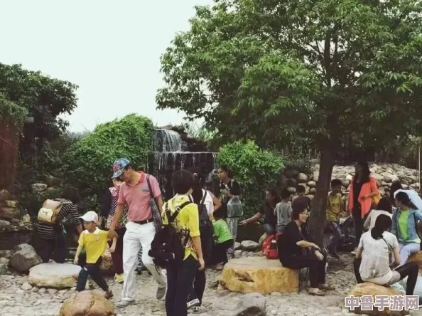 海角妈妈绿意盎然：用户分享那些美丽的自然体验与家庭亲子时光的完美融合