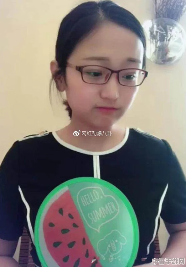 黑料51吃瓜:从深度分析到精彩用户点评,网友热议背后的真相揭晓 黑料51吃瓜:从深度分析到精彩用户点评,网友热议背后的真相揭晓
